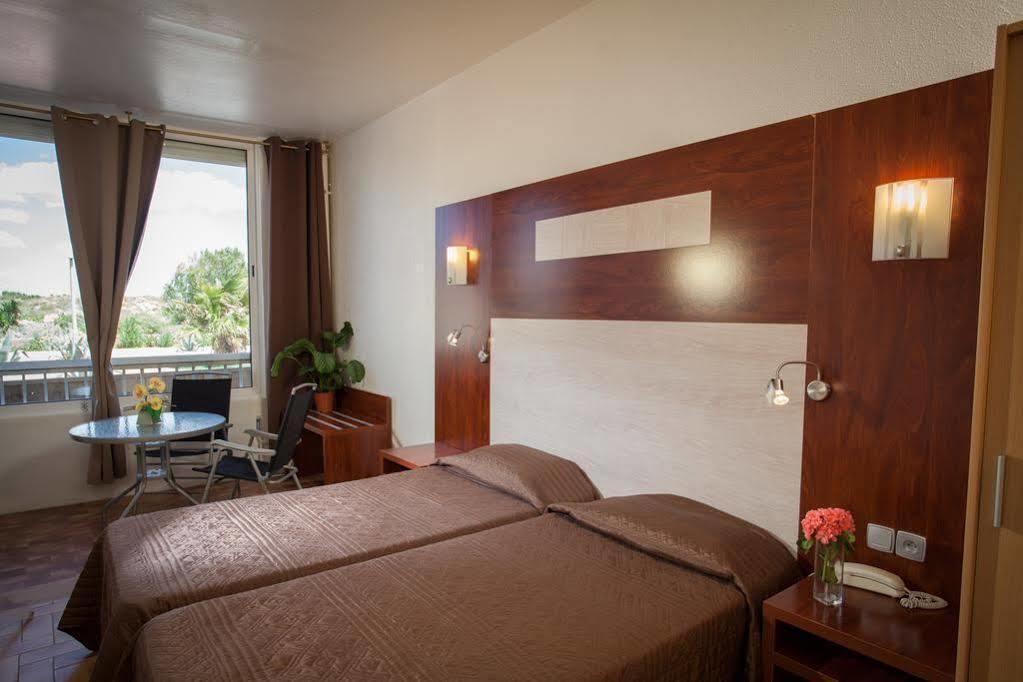 Les Dunes Hotel